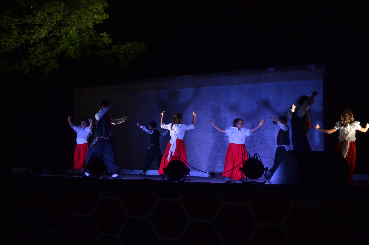 637498e7-4e19-4298-84f7-ce010ab52ca1