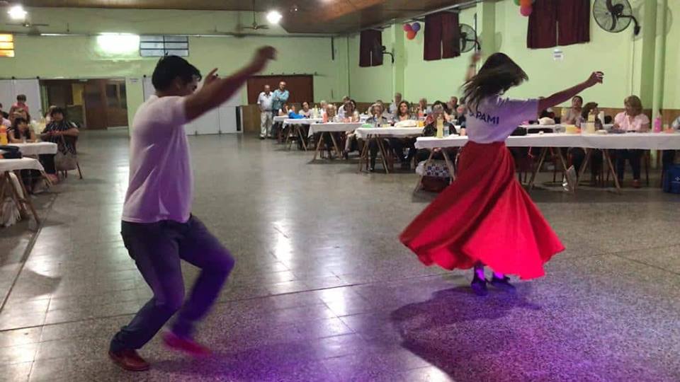 47285184_1926334124329426_3587423467512791040_n