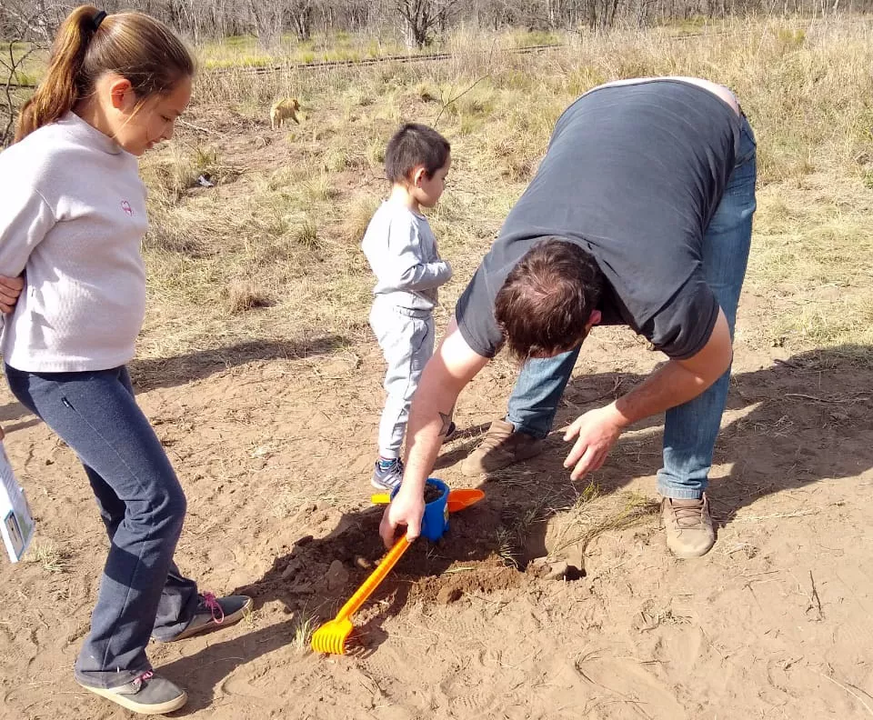 5b4adfd2-231d-49c9-918a-99b89d3ecde9