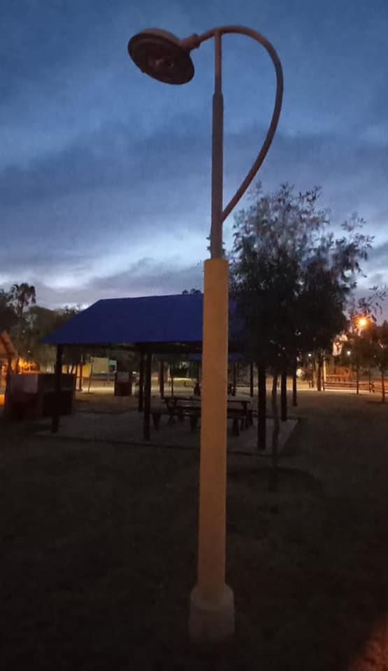 Luces vandalizadas 2