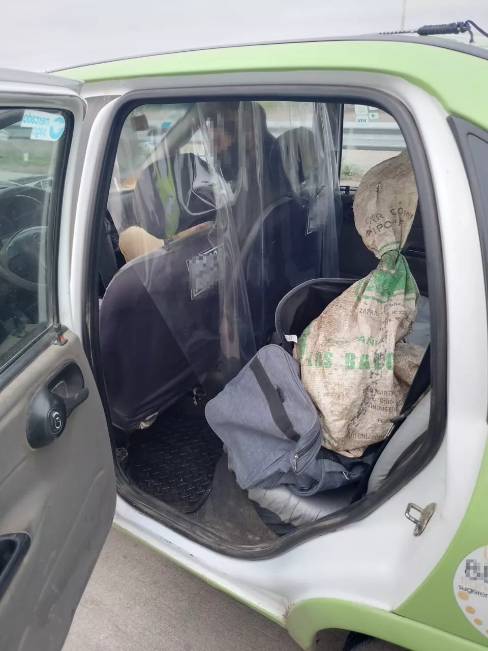 53c2ef96-c758-44b9-879f-f2a19ead72cc