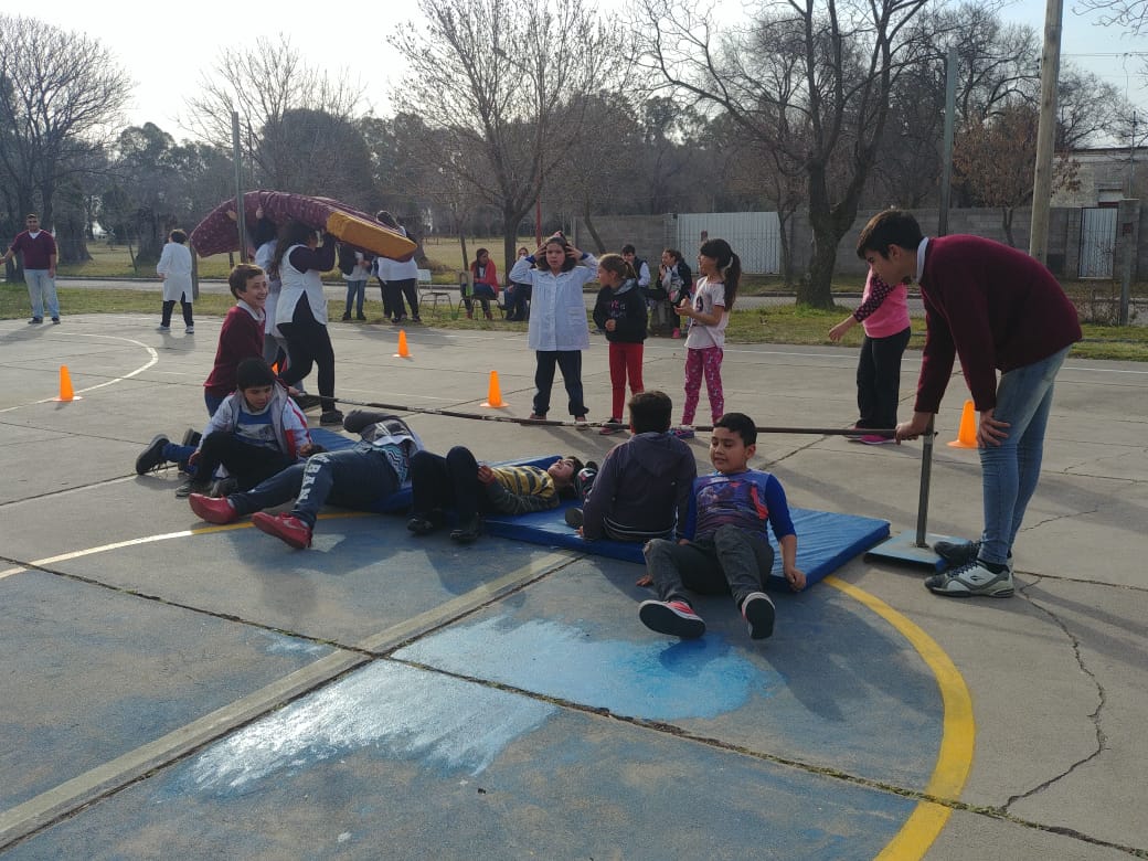 76e71cb3-70c1-4f53-9e11-28e7568c24a9