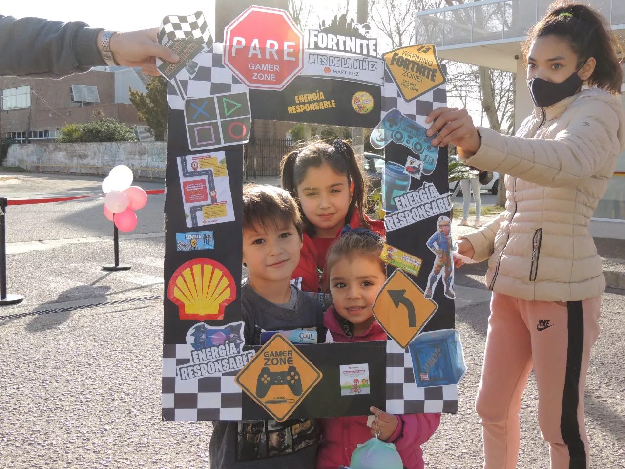 43e2441b-d24a-4d46-84ea-ae07c56ffb7c