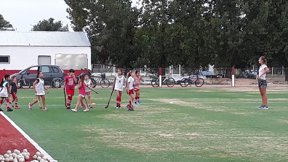 53098689_2338445672833758_898677342107336704_n