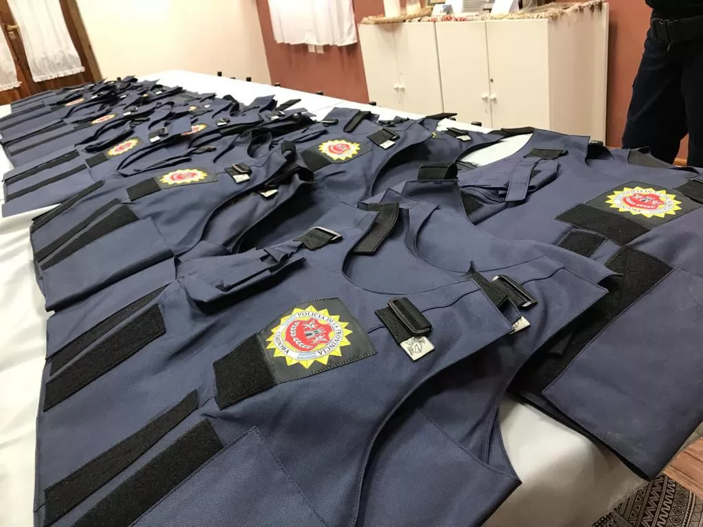 1acf3363-0a67-4a4e-b941-3ace3159a9f7