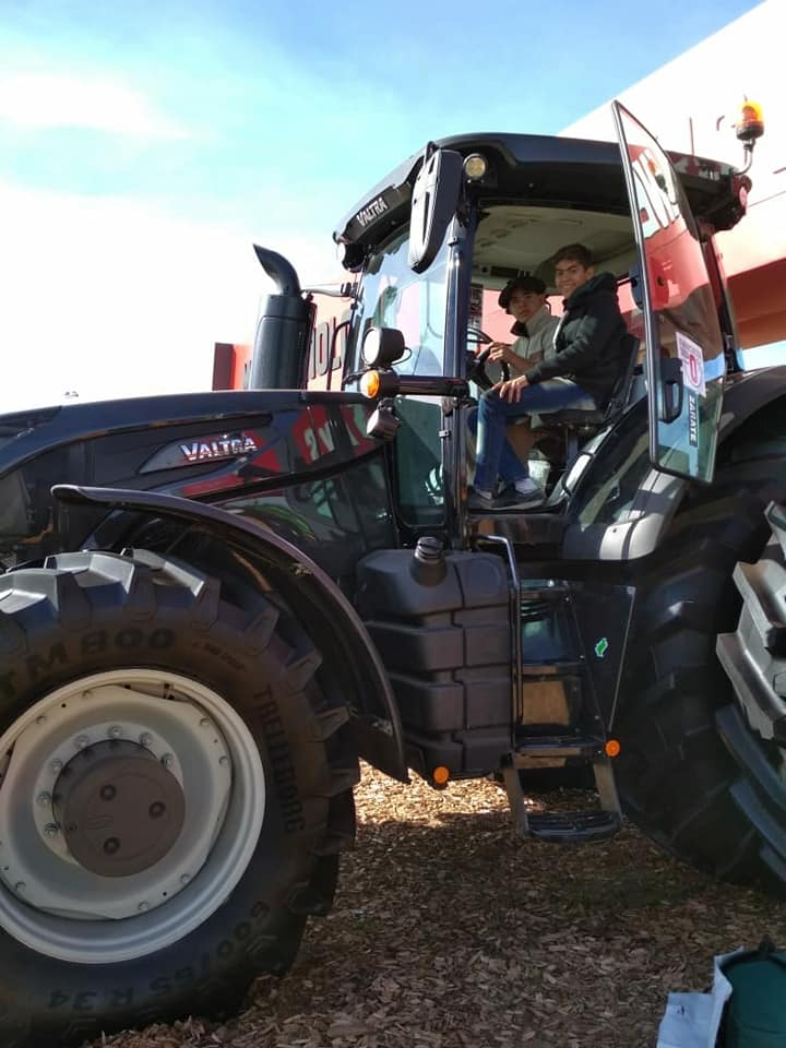 34813408_591675924549803_2840440964391108608_n