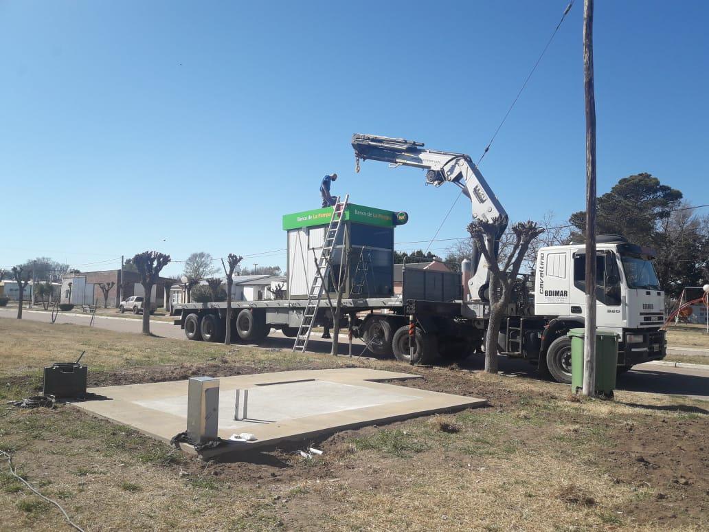 f27790d1-5489-467e-9804-64dd16fc0e9a