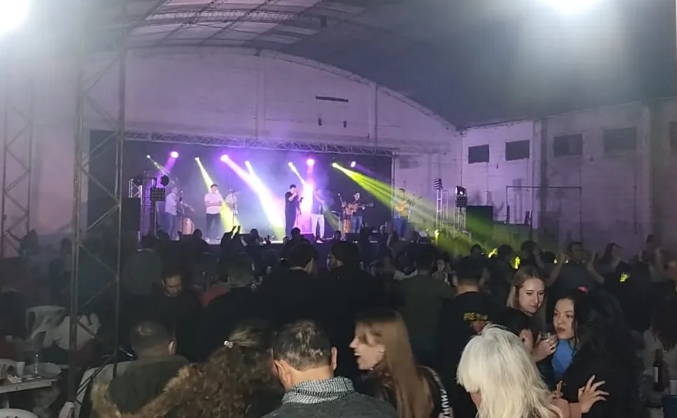 b2fef7a4-5168-4744-aaca-6af58ade8980