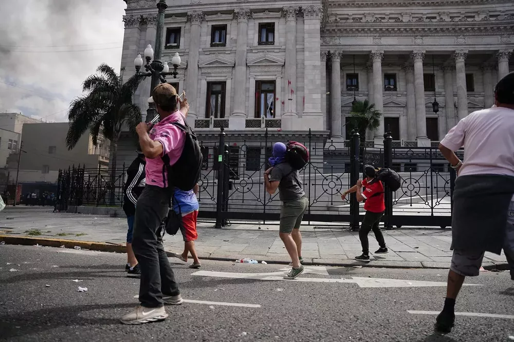 RV4XMWDGEZAVLBBRXMD6RWJA44