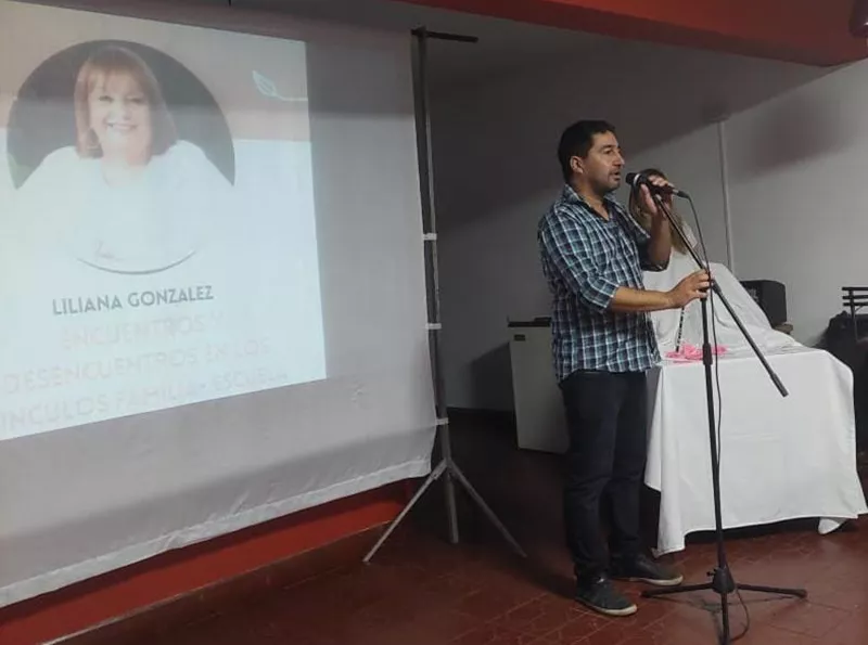 4684bc9b-ac34-482c-97e6-b17a9382f1ea