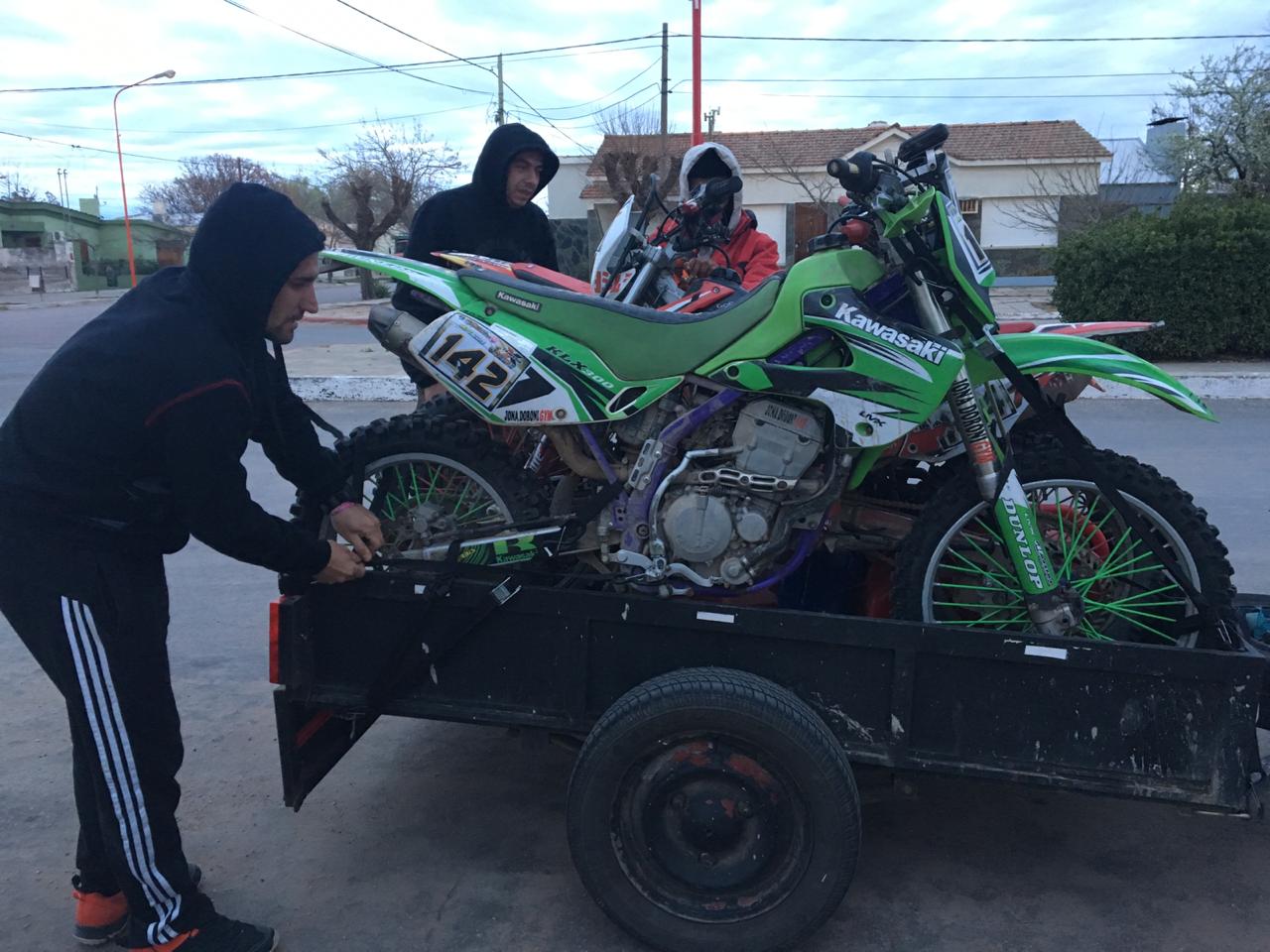 2e41d811-14d7-488a-887c-6594842c376d