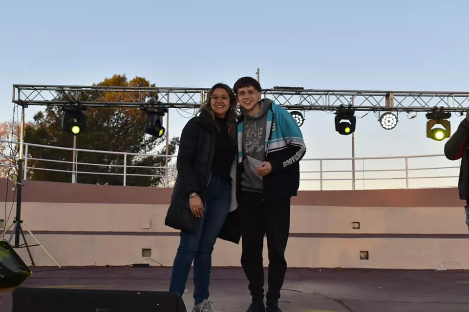 Día del Estudiante 22 17