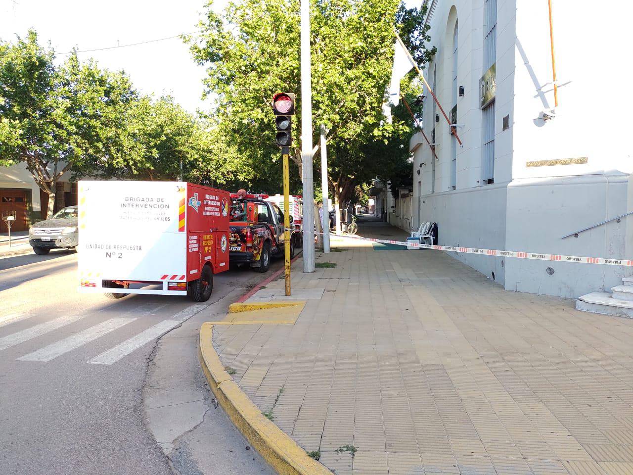 1b085f3b-589a-4e0f-84fe-4c4dc88e16e0