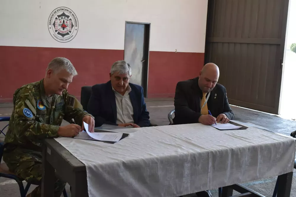 area material rio cuarto firma 1