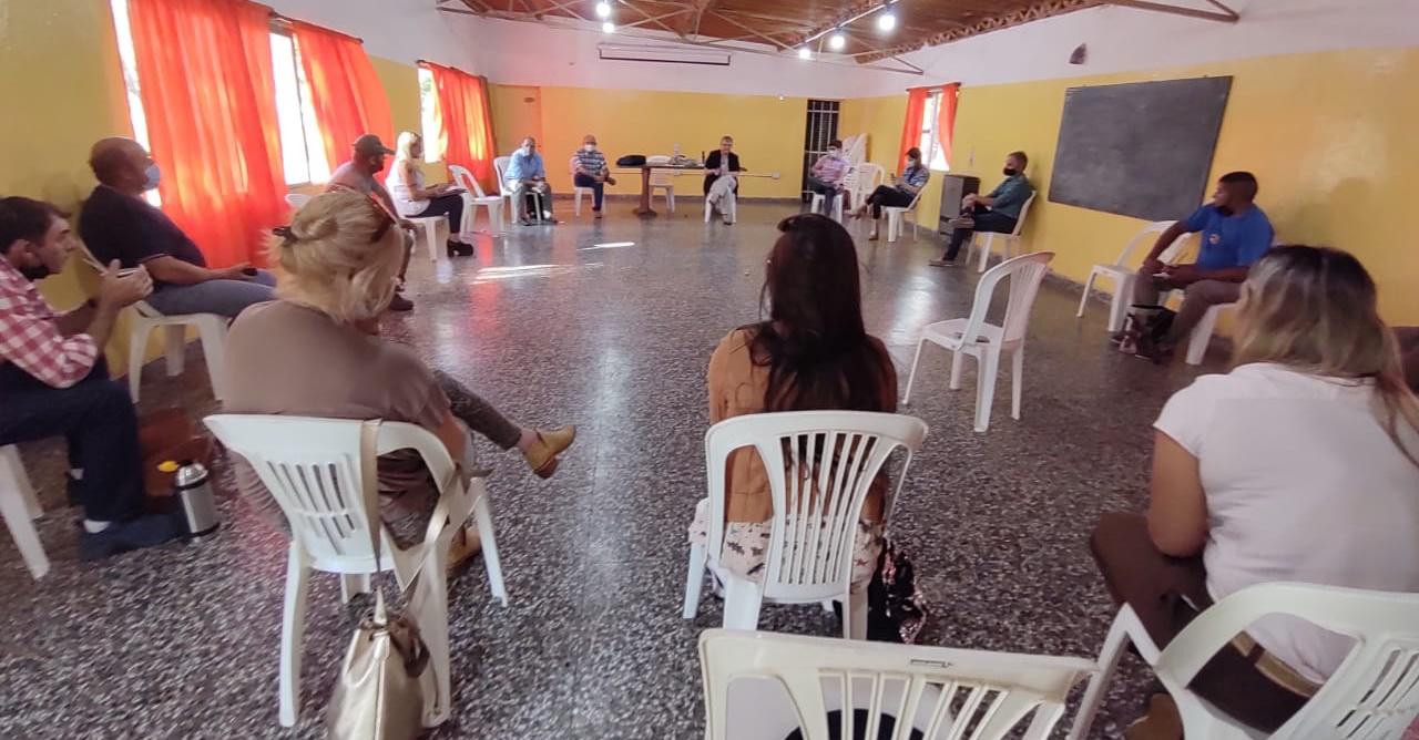 COLEGIO AGROPECUARIO REUNIÓN PADRES