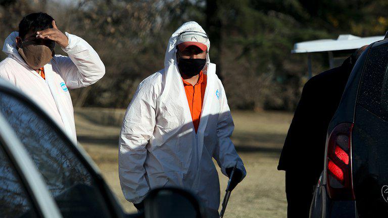 PABLO MUSSE PERSONAL DEL CEMENTERIO