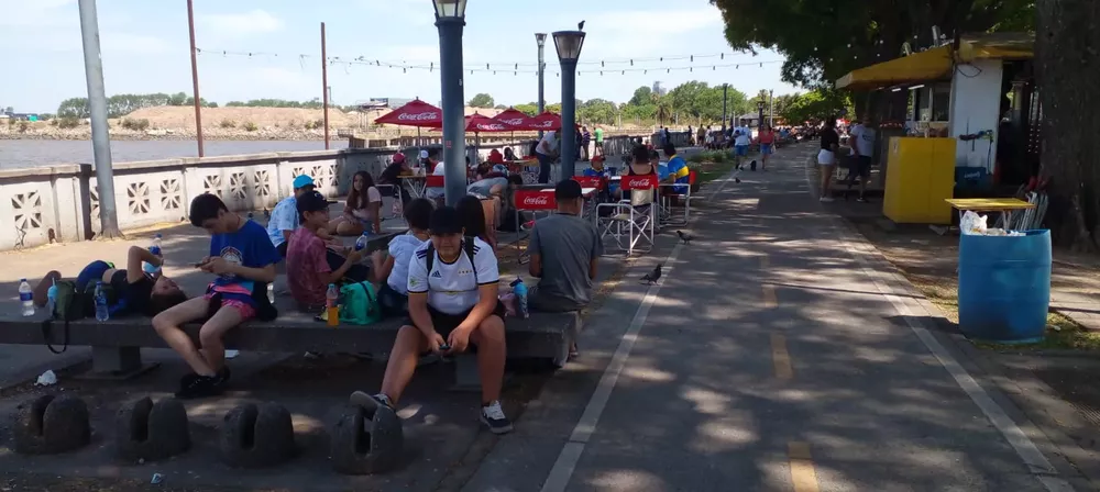 8bf984b8-8983-4a06-bdc1-dccaf1e042d2