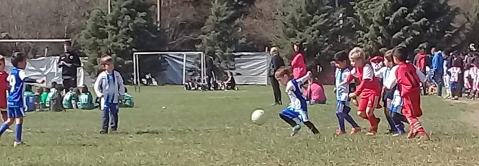 41776448_2093508533994141_2827123975908229120_n