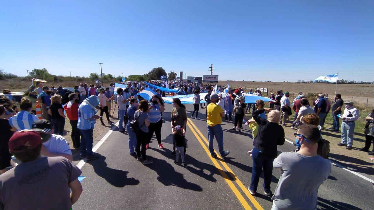 b811a11c-b104-47b6-beeb-5e449cad34c9