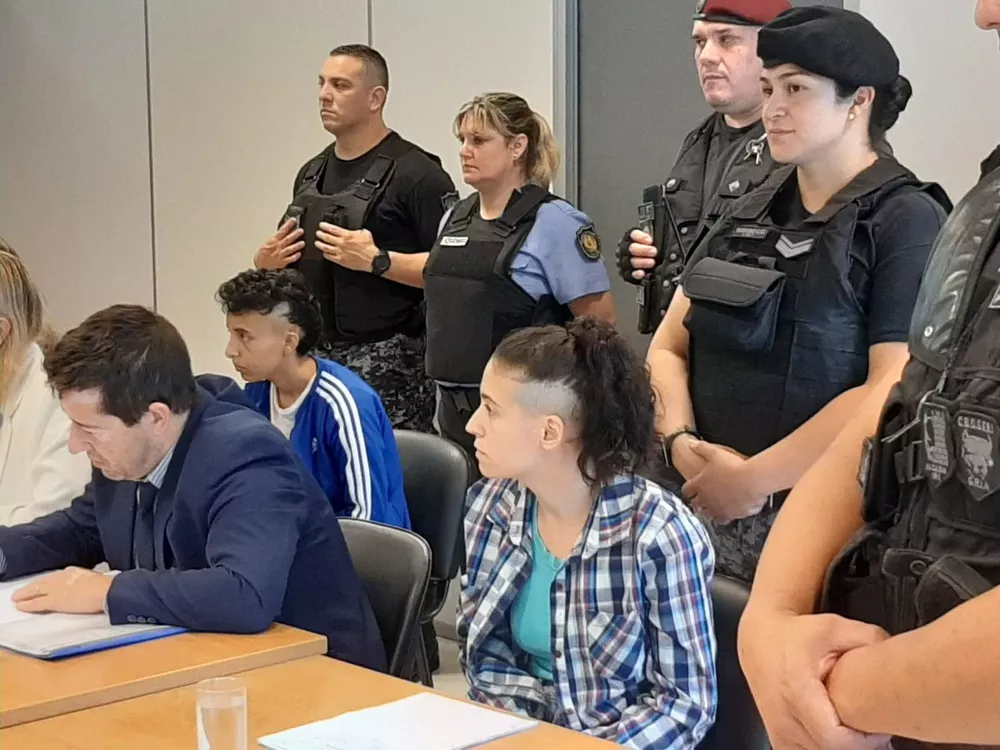 9804b2db-841c-47ed-85bc-ee36e2fdb78a