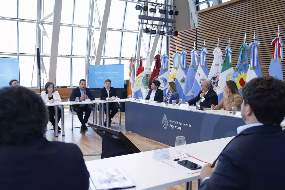 387523_resize-of-1--1-