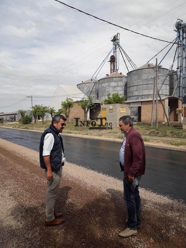 43674812_554470874981951_3922413302939910144_n