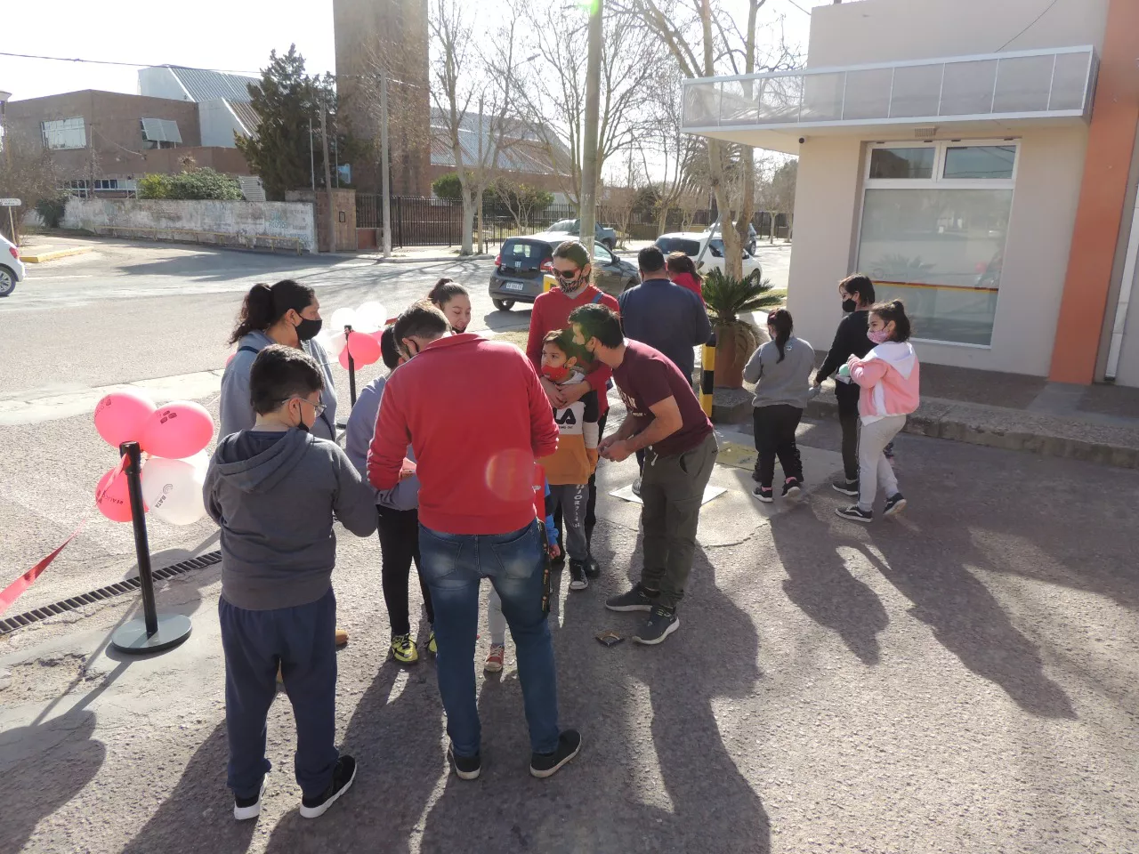 58b1d253-de13-4e03-82bf-e1919cca80be