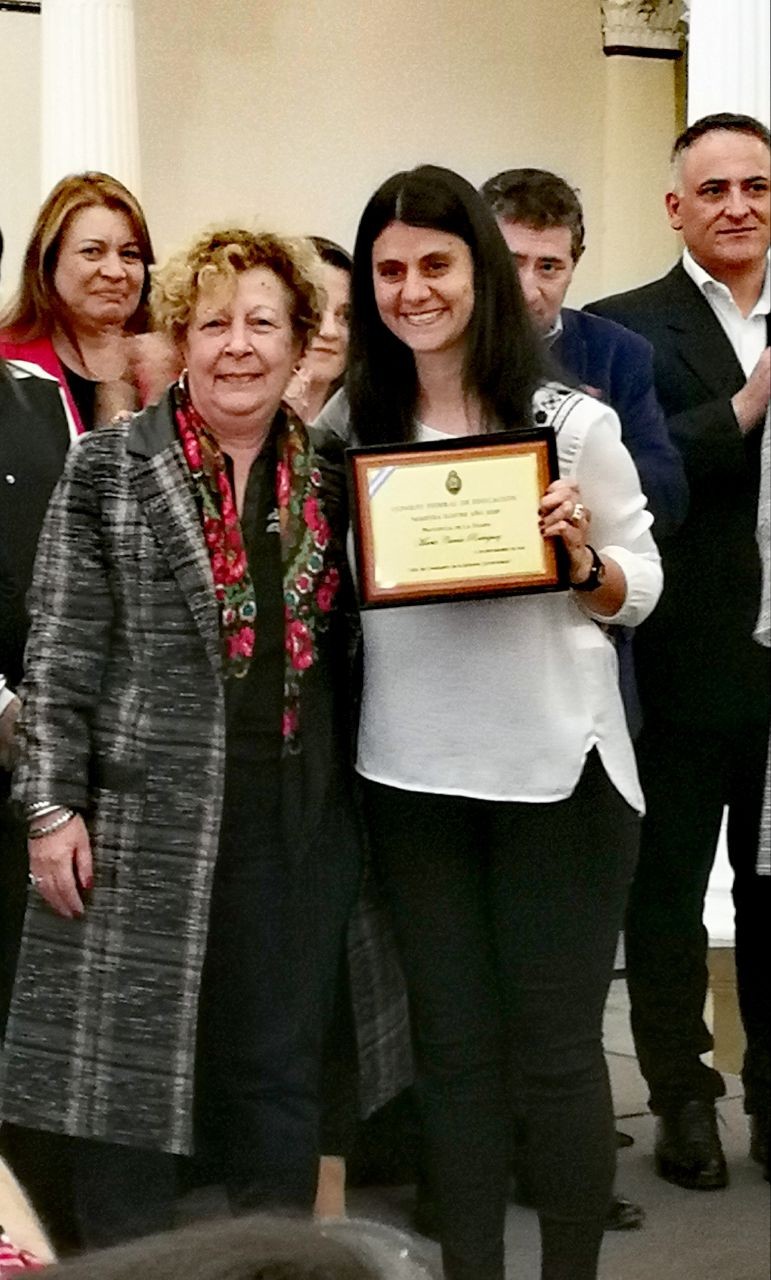 MINISTRA GARELLO ENTREGO DISTINCION