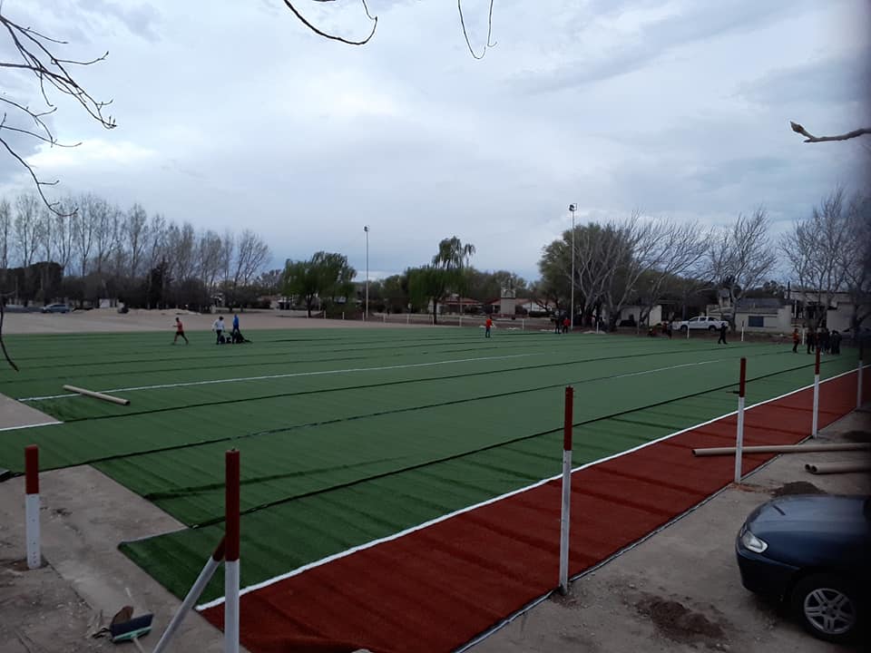 42085921_2097192940292367_8754189513086992384_n