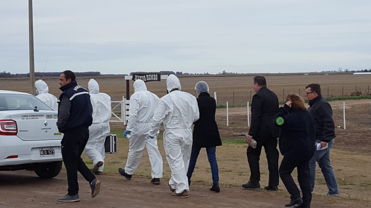 03e62a30-ff00-4589-becb-ac82549b90ce