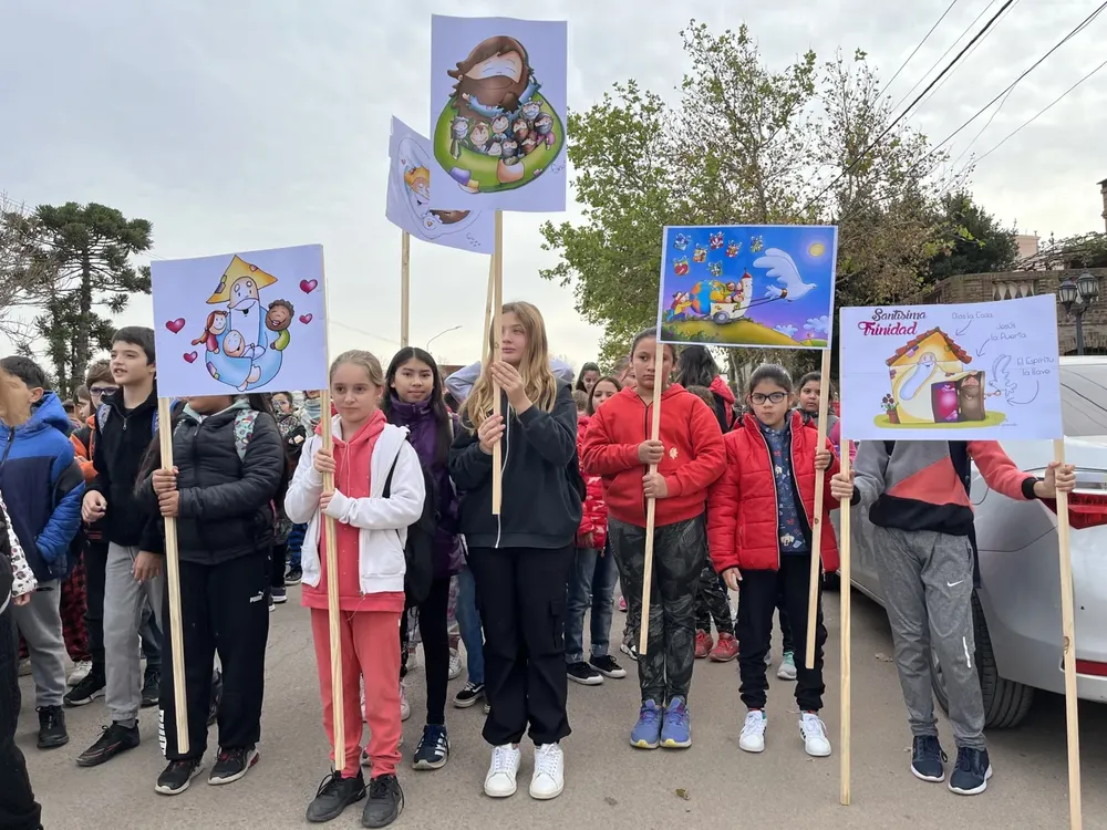 PROCESIÓN NIÑOS 11 (FILEminimizer)