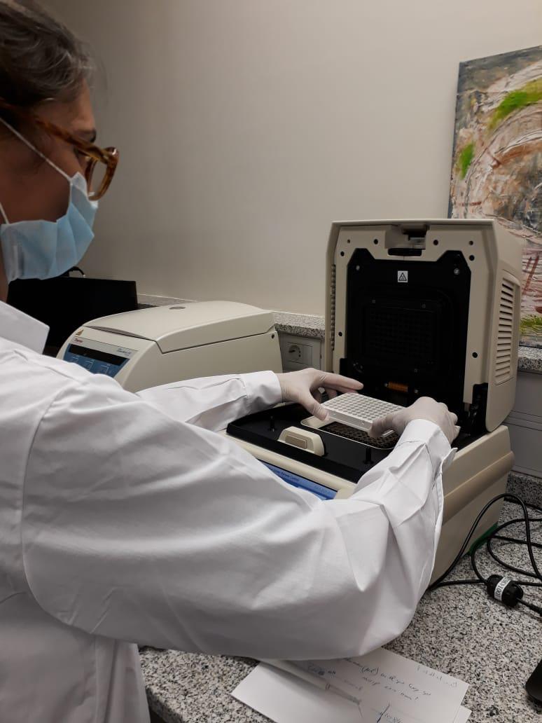 FACULTAD VETERINARIAS LABORATORIO