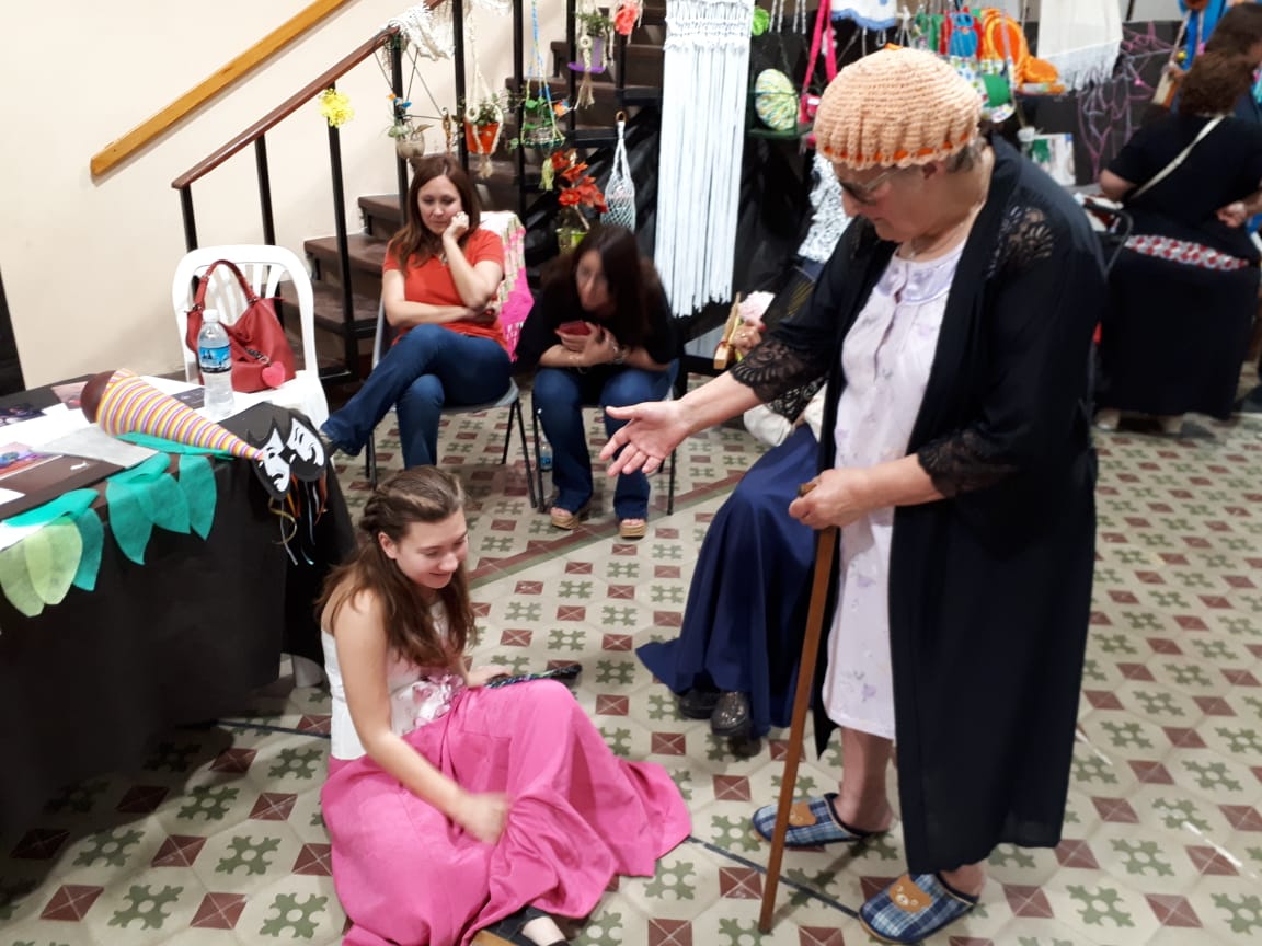 cacdf978-99de-47d6-9816-181e91264936