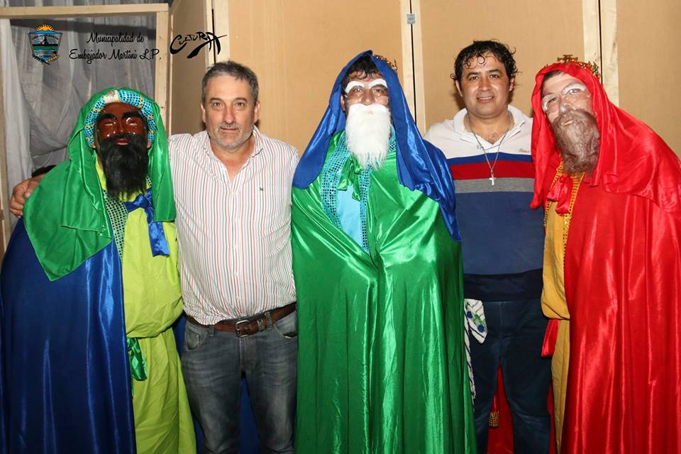 49808670_606380646457640_6694683270803619840_n