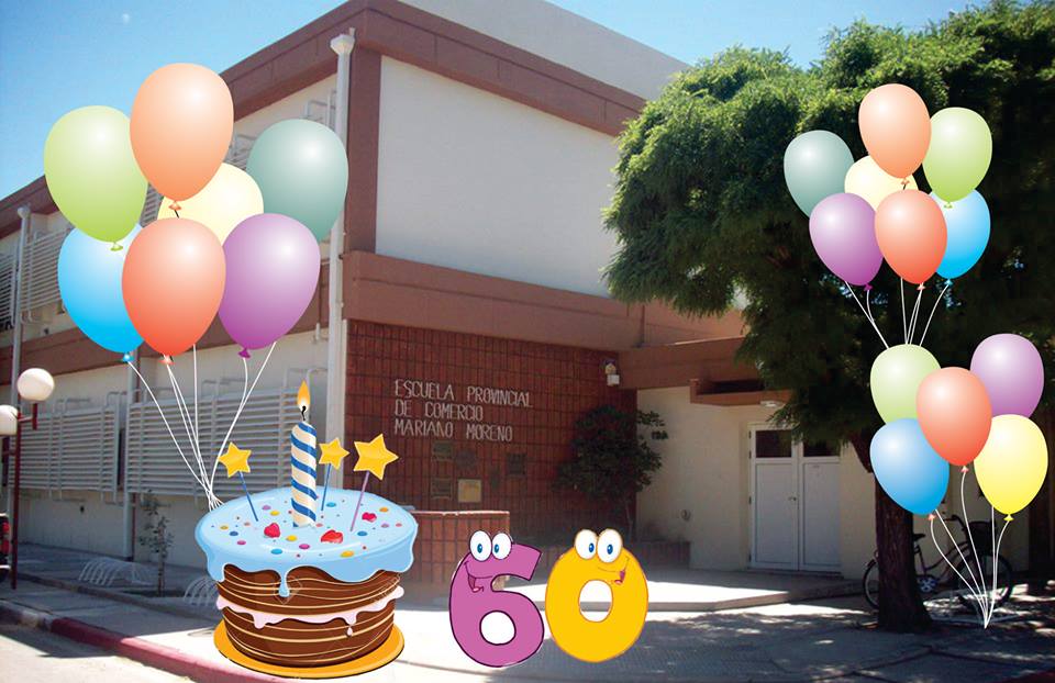 FRENTE DE LA ESCUELA ADORNADA