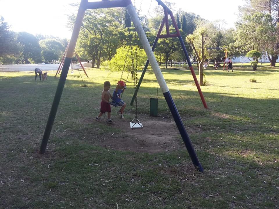 46510892_1845939252201566_6612982328429903872_n