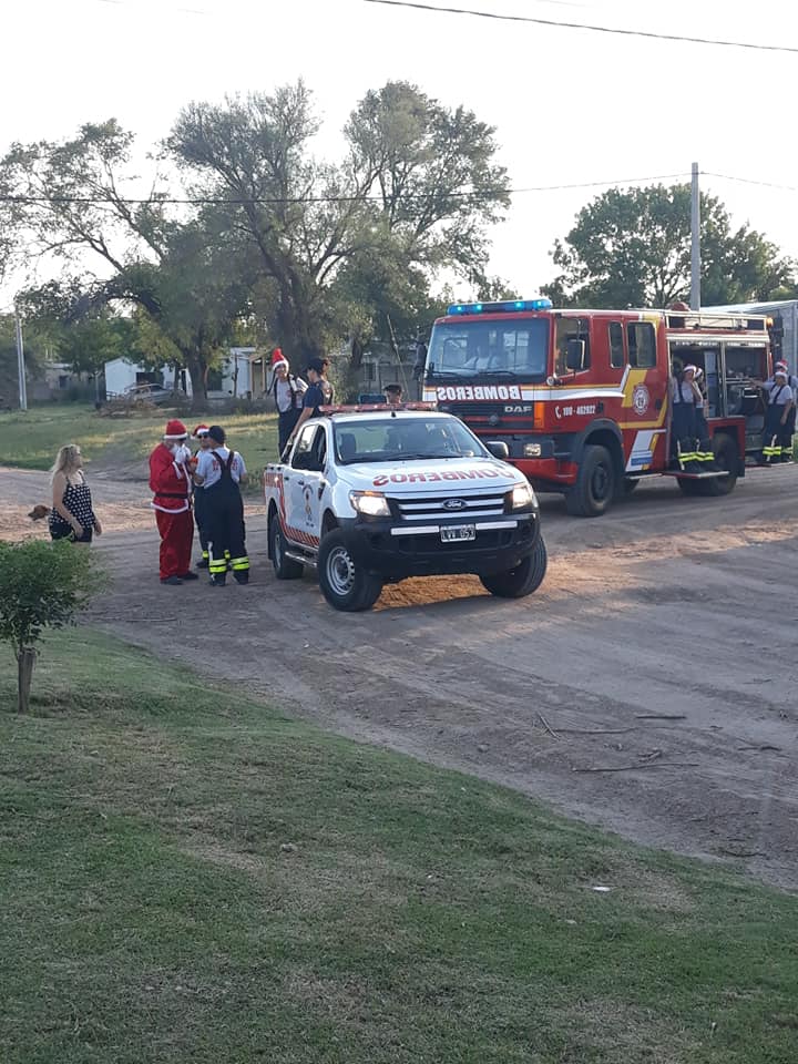 48402732_2103339726391059_1264949765108400128_n