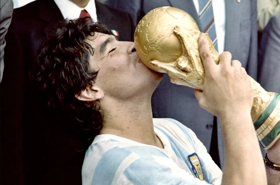 maradona campeon
