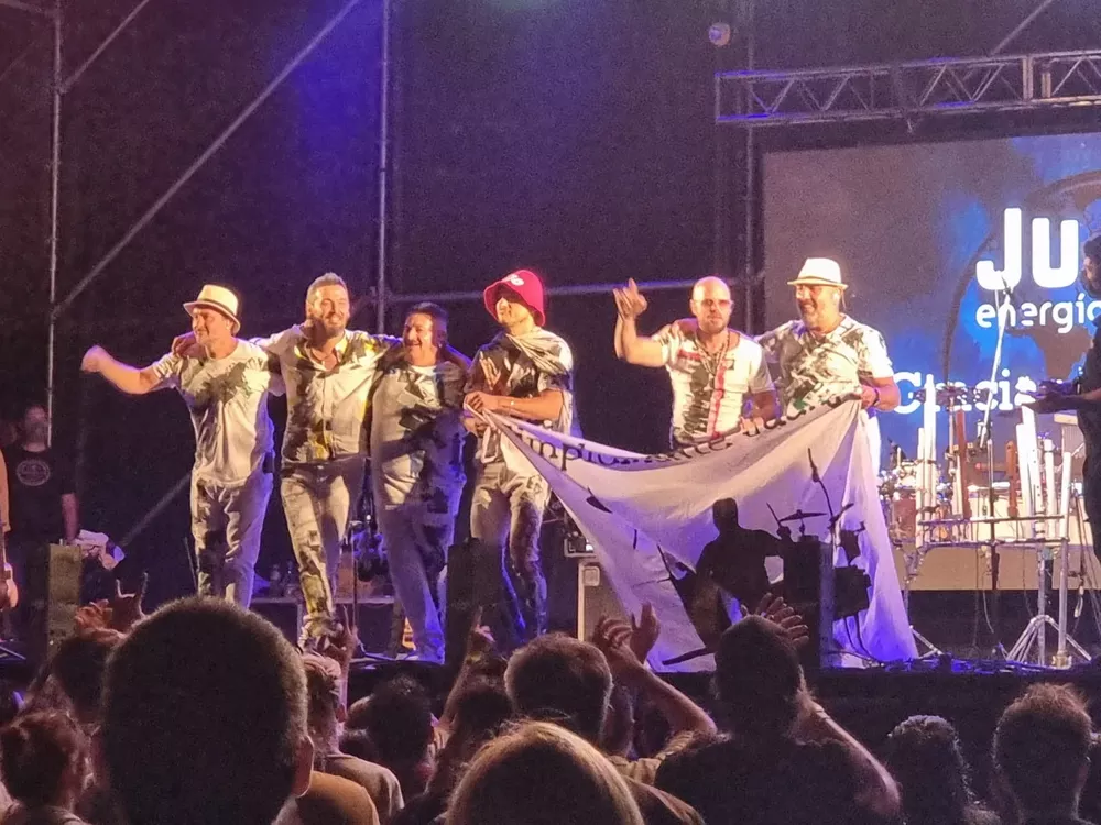 0bb4587a-6b88-4d19-a8b9-a052c17caab1