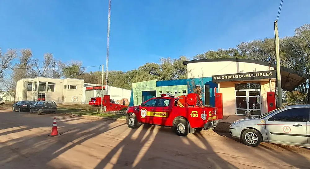 8d1452de-cca9-40db-8793-33a3b188e0cc