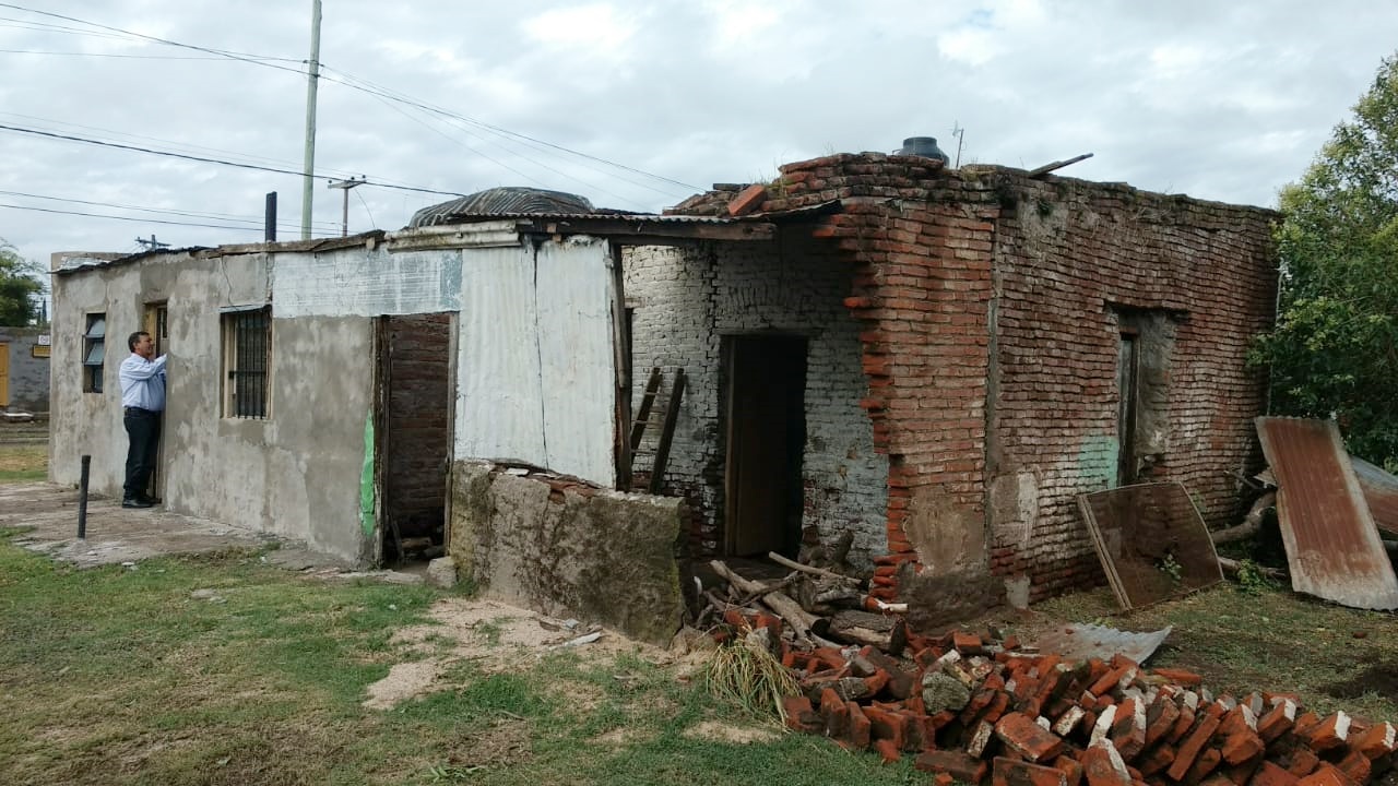 fce78dec-22ca-48ae-aec8-8300d8dbb810