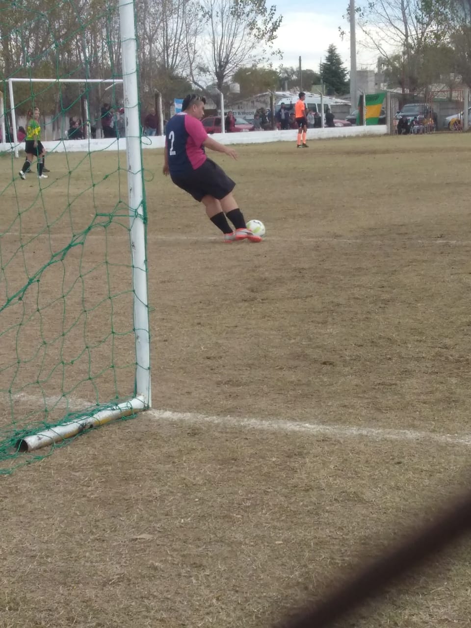 3853f906-0840-4e37-8c96-e54b2d46a239