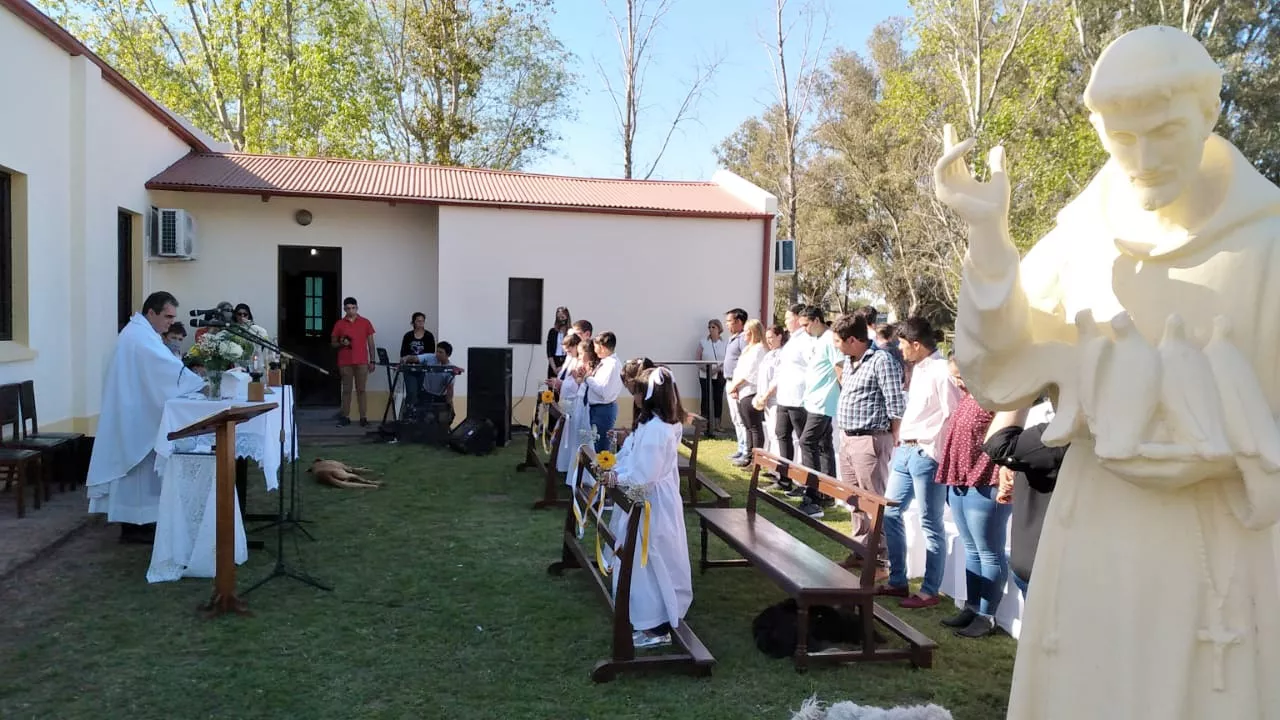 652c7942-e9c7-4f04-9542-671f3d828338