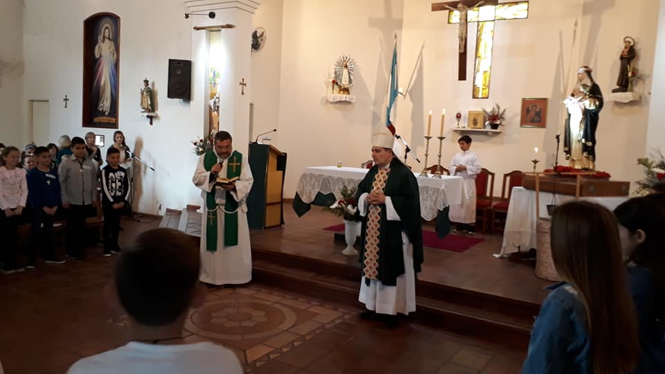 70604409_2669024276442561_3992096935409352704_n