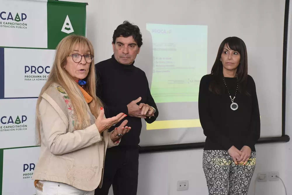 287598_resize-of-gus_1570