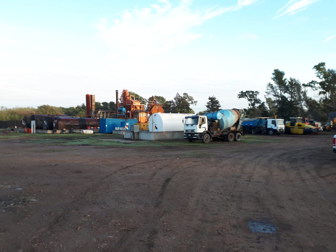 1b676028-94bf-4fd1-9d28-8fabb98b5104