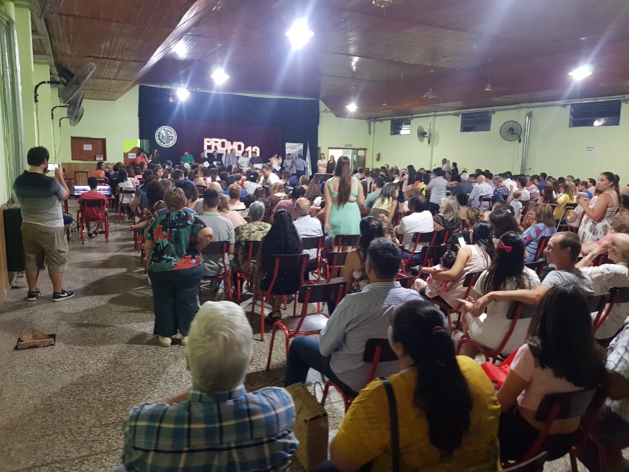 c9b5def1-0d2f-434d-a147-039ba25e8807