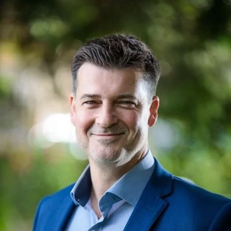 Ministro accidentado