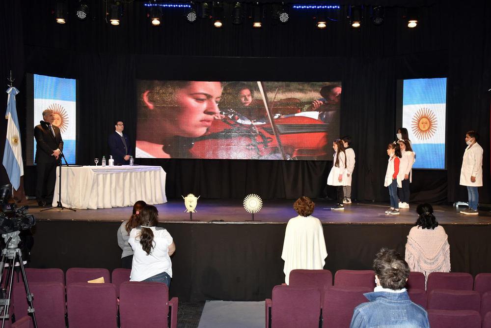 437121_promesa-a-la-bandera--4-