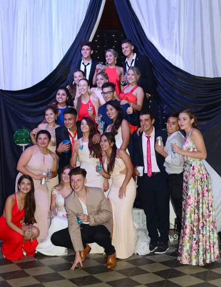 BAILE EGRESADOS 18 4